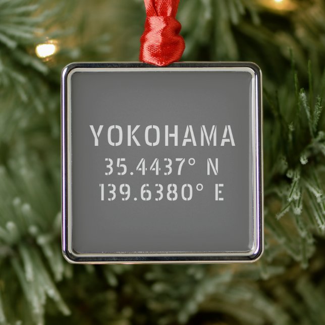 Yokohama Latitude & Longitude Ornament Aus Metall (Baum)