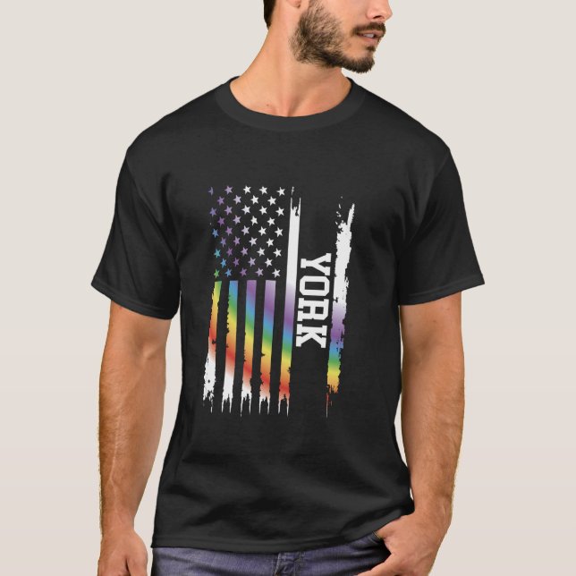 York United Staaten Distressed Rainbow mit US-Flag T-Shirt (Vorderseite)