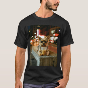 Yorkie trinkt eisgekühlten Kaffee lustiges Tier-Me T-Shirt
