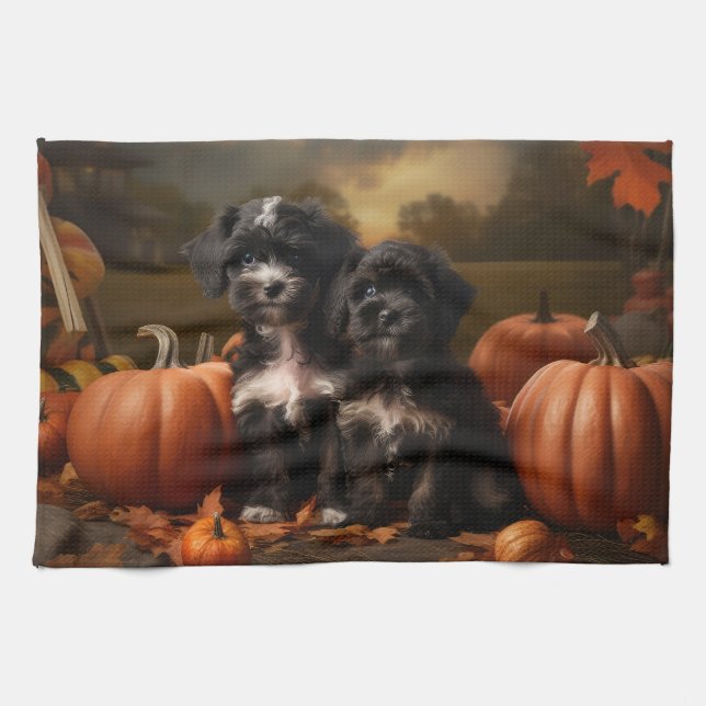 Yorkipoo Puppy Autumn Delight Pumpkin Geschirrtuch (Horizontal)