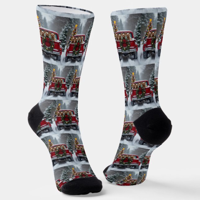 Yorkshire Terrier Christmas Red Truck Holiday Gift Socken (Gewinkelt)