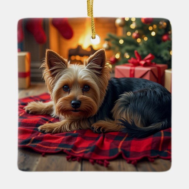 Yorkshire Terrier Gemütlicher Weihnachtsabend Male Keramikornament (Vorderseite)