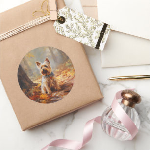 Yorkshire Terrier im Herbstfall Inspiriert Runder Aufkleber