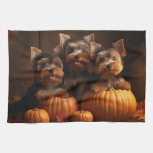 Yorkshire Terrier Welpe Herbstfreude Kürbis  Geschirrtuch