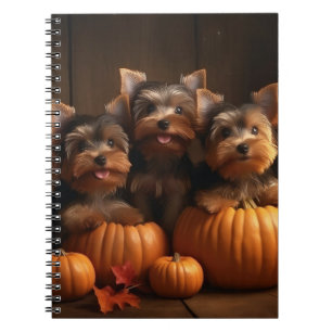 Yorkshire Terrier Welpe Herbstfreude Kürbis  Notizblock
