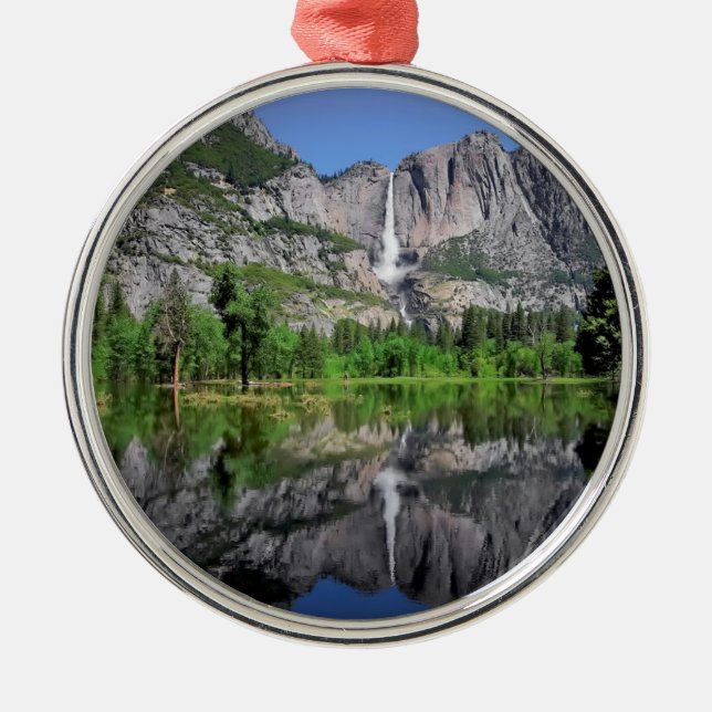 Yosemite- Fallsreflexion Ornament Aus Metall (Vorne)
