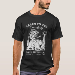 Yosemite National Park Bärenspray Lustiger Wandern T-Shirt