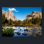 Yosemite National Park, Kalifornien Poster<br><div class="desc">USA, Kalifornien, Yosemite National Park, The Merced River, El Capitan und Cathedral Rocks im Yosemite Valley | Jaynes Gallery / DanitaDelimont.com</div>
