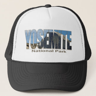 Yosemite Nationalpark Text mit halber Haube Truckerkappe