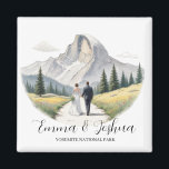 Yosemite Nationalpark Wedding Magnet - Custom<br><div class="desc">Yosemite Nationalpark Wedding Couple Magnet - Perfect Guest Souvenir Machen Sie Ihre Hochzeitsfeiern ein Leben mit unserem exklusiven Yosemite Nationalpark Magneten. Dieser vielseitige Sake kann als charmantes Souvenir oder als nachdenkliches Geschenk für Ihre Gäste dienen. Dieses malerische Design, das von den Naturwunder des Yosemite Nationalparks inspiriert ist, wird Sie beeindrucken....</div>