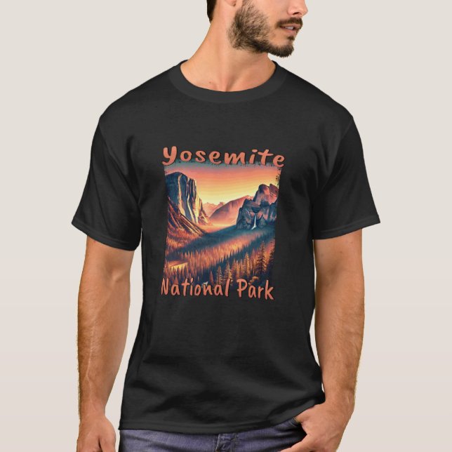 Yosemite Sunset Hiking Nature Mountains T-Shirt (Vorderseite)