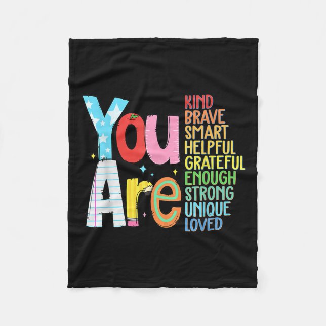 You Are Smart Brave Strong Kind Loved Motivation T Fleecedecke (Vorderseite)