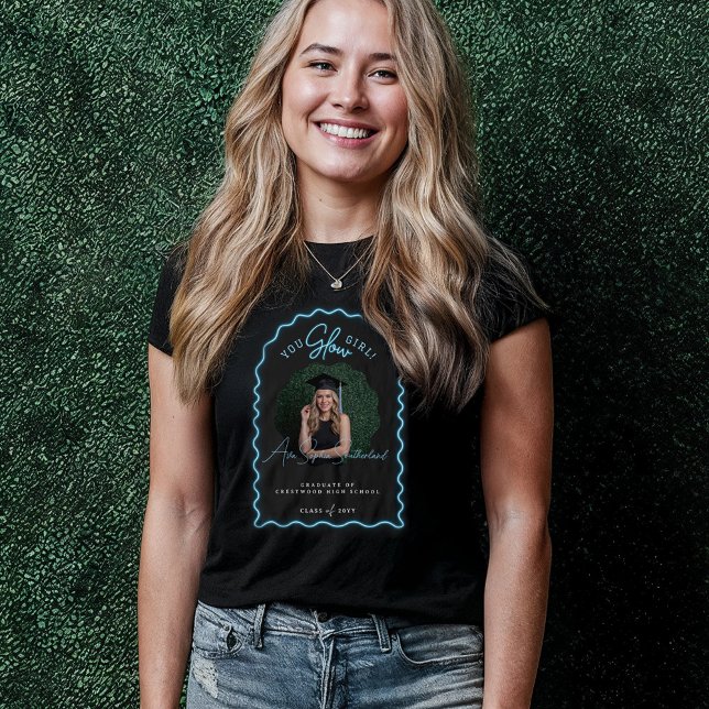 You Glow Girl Wavy Blue Neon Abschluss Foto Tri-Blend Shirt (You Glow Girl Wavy Blue Neon Graduation Photo Tri-Blend Shirt)