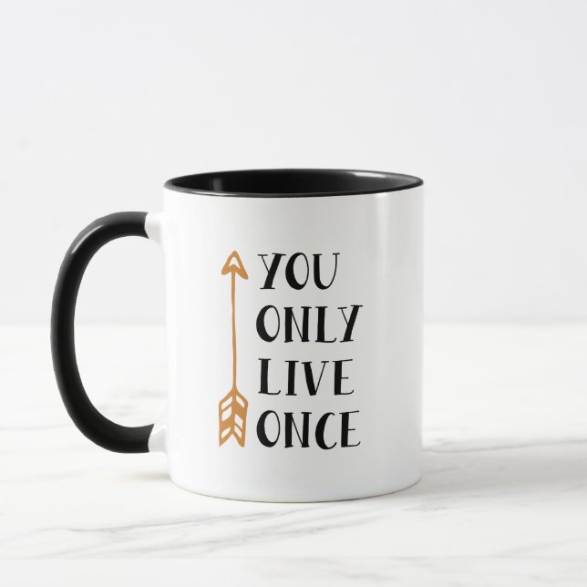 You Only Live Once - YOLO Arrow Design for T-Shirt Tasse (Links)