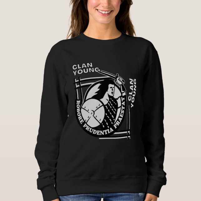 Young Clan Gaelic Motto Swordsman Sweatshirt (Vorderseite)