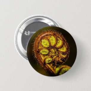 Young Fern Blätter Button