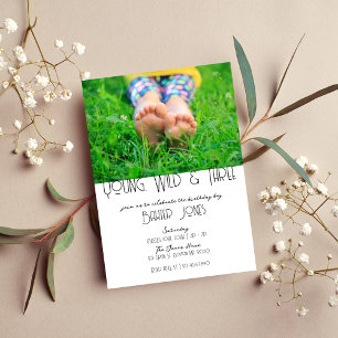 Young, Wild & Three   B-Day Foto Einladung   Farbe