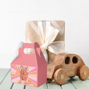 Young, Wild & Three   Birthday Favor Box   Rosa Geschenkschachtel