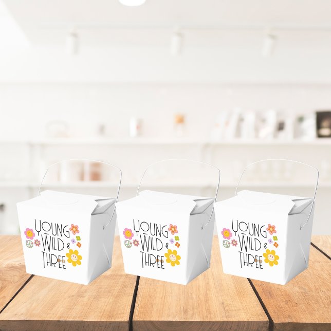 Young, Wild & Three | Geburtsjahrs - Gefälligkeits Geschenkschachtel (Von Creator hochgeladen)