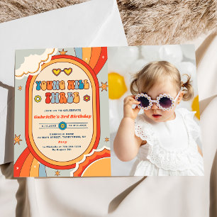 Young Will Three Groovy Retro Rainbow Birthday Einladung