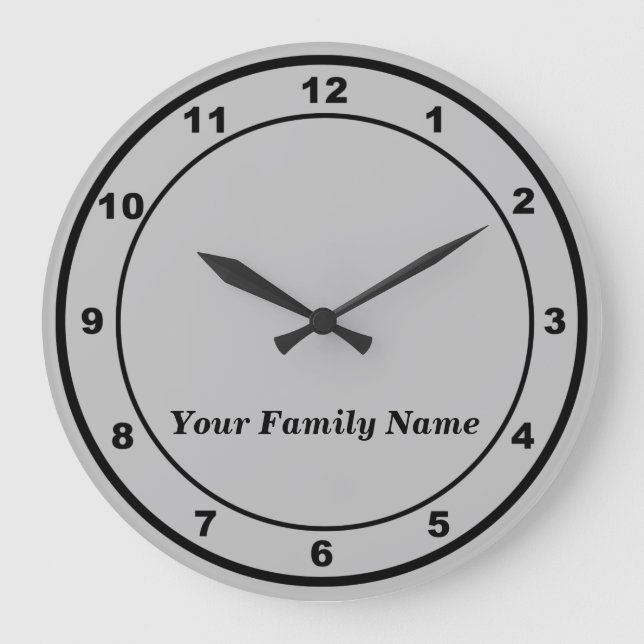 Your Family Name on Gray Round Wall Clock Große Wanduhr (Vorderseite)