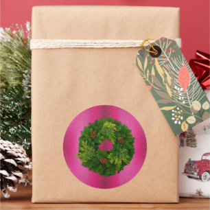 Yuletide Pine Wreath on Pink Christmas Runder Aufkleber