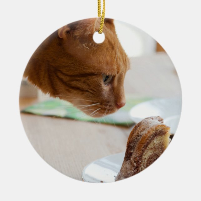 Yummy Guglhupf Keramikornament (Vorne)