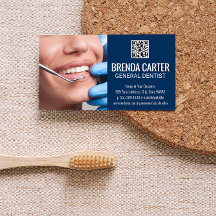 Zahnärzte, die mit dem Patienten arbeiten | QR-Cod