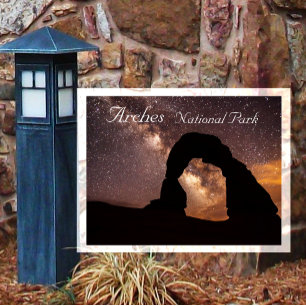 Zarte Bogen unter dem Sternenhimmel Arches NP Post Postkarte