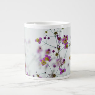 Zarte lila florale botanische Jumbo-Tasse