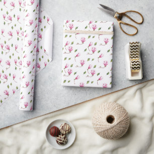 Zarte Magnolienblüte Geschenkpapier
