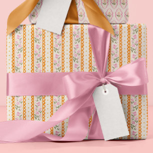 Zartes Blumenstreifenmuster in Rosa und Orange Geschenkpapier