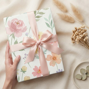 Zartes Florales Wasserfarben-Nahtlosmuster – Sanft Geschenkpapier