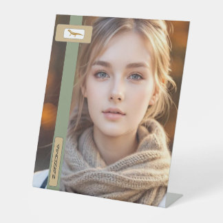 ZARZOMIEN PEDESTALES SIGN SOCKELSCHILD