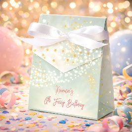 Zauberhafte Fee auf dem schwingenden Kindergeburts Geschenkschachtel