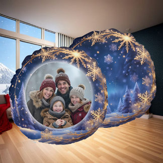 Zauberhafte Weihnachtszeit - goldene Schneeflocken Rundes Kissen