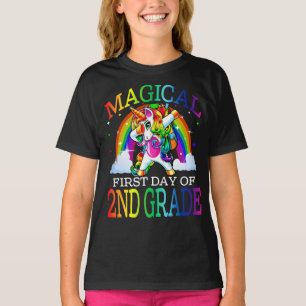 Zauberhafter erster Tag des zweitklassigen Einhorn T-Shirt