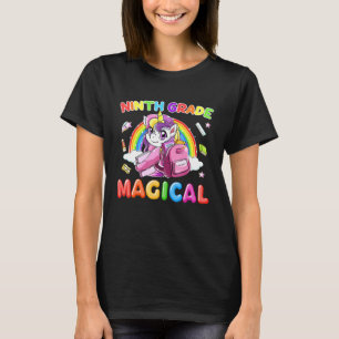Zauberhafter Regenbogen der neunten Klasse zurück T-Shirt