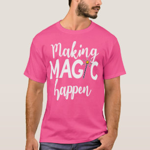 Zauberstab Illusionist Magie Darsteller Kartentric T-Shirt