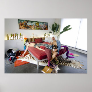 ZE! x CW - Die brennenden Kalorien nachfüllen Poster