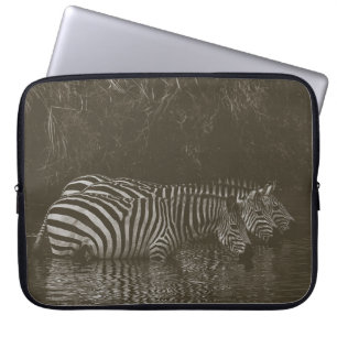 ZEBRA FAMILY DRINK LAPTOPSCHUTZHÜLLE