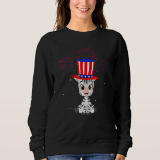 Zebra Graphic Red White Blue Fireworks Dekoration  Sweatshirt