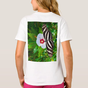 Zebra-Langschwanz-Schmetterling auf einem Hibiskus T-Shirt