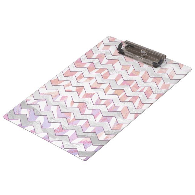Zebra Pink und Weiß Zickzack Klemmbrett (Schrägansicht)