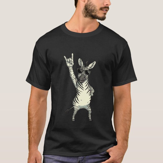Zebra Throwing Horns Sunglasses Cool Vibe T-Shirt (Vorderseite)