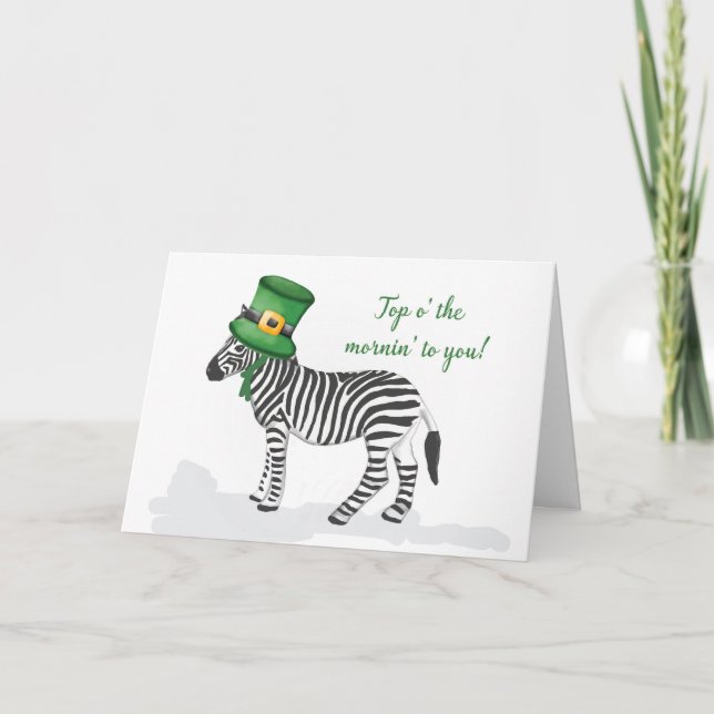 Zebra trägt grünen Hut auf St Patricks Day Karte (Vorderseite)