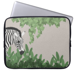 Zebra zwischen Blättern Laptopschutzhülle
