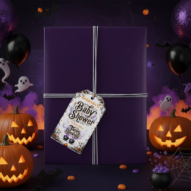 Zehn halten Spendermarken für Babyduschen auf. Geschenkanhänger (Von Creator hochgeladen)