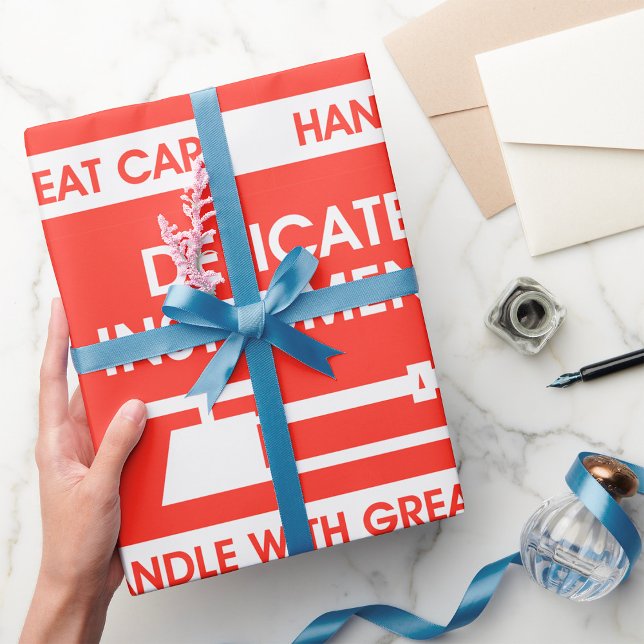 Zeichen für empfindliche Instrumente Geschenkpapier (Von Creator hochgeladen)