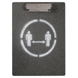 Zeichen für soziale Distanzierung Klemmbrett